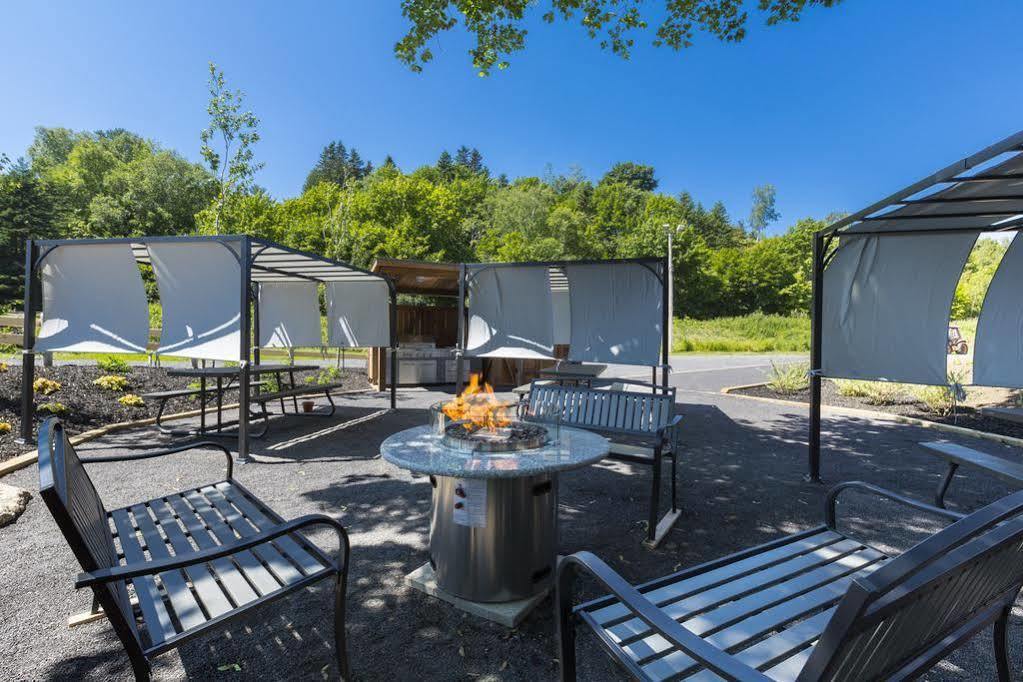Hotel-Motel Castel De La Mer Ла Мале Екстериор снимка